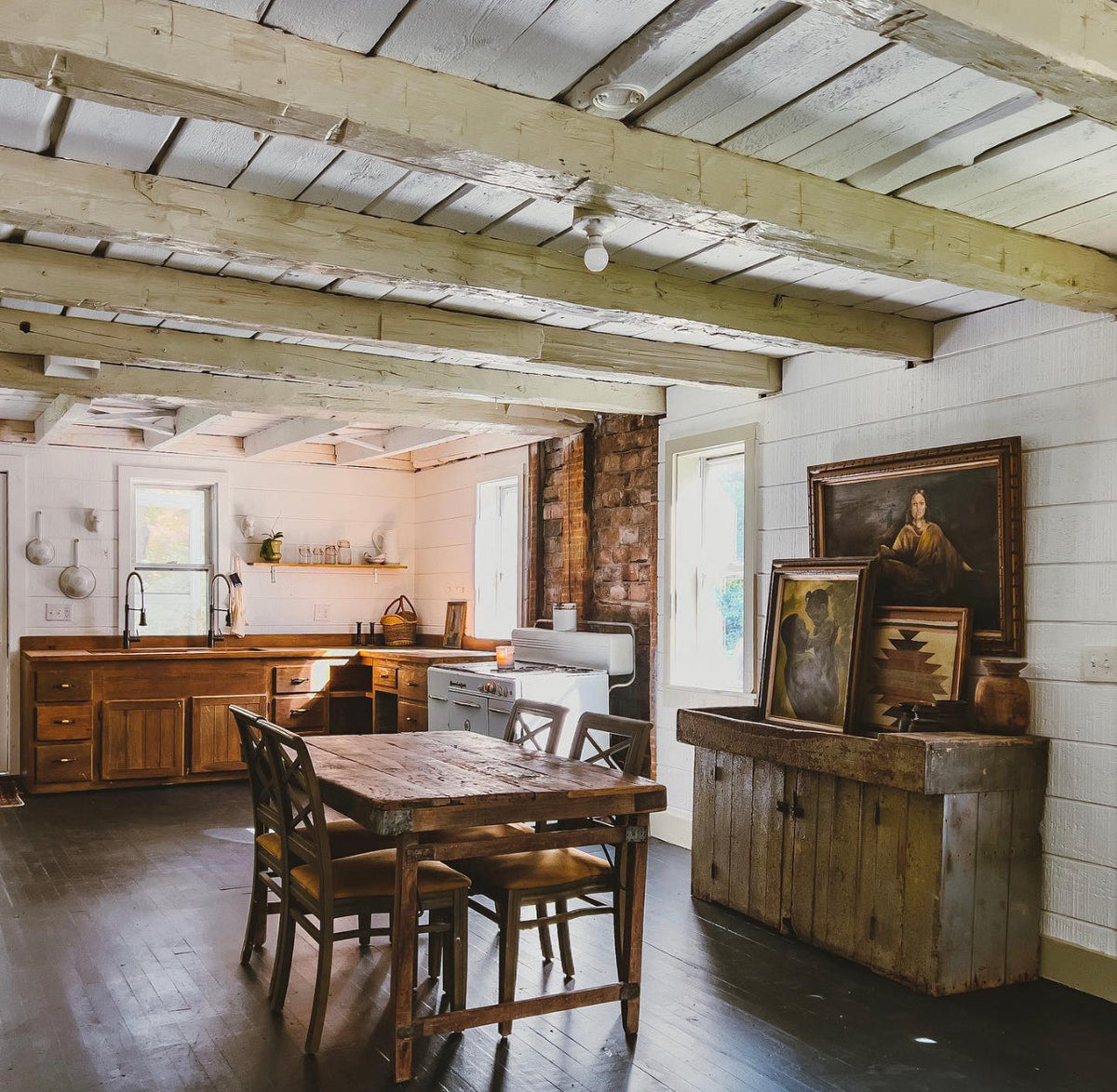 The Art of making a Home Feel Collected